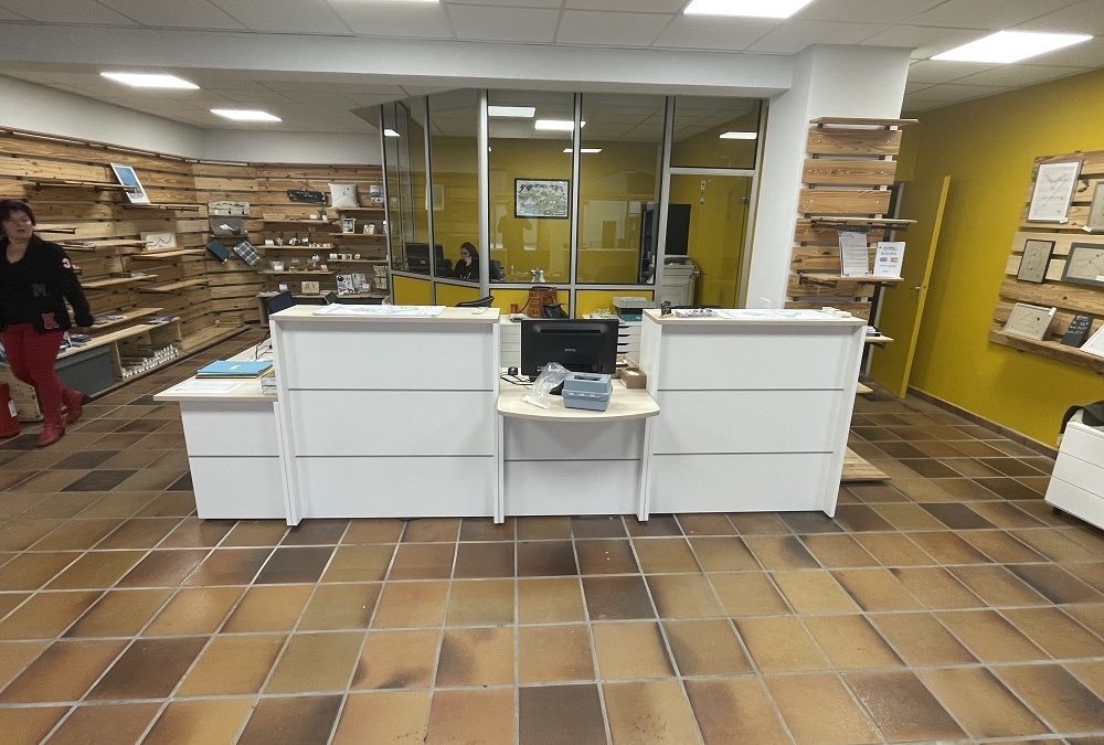 Achat banque d'accueil pour entreprise