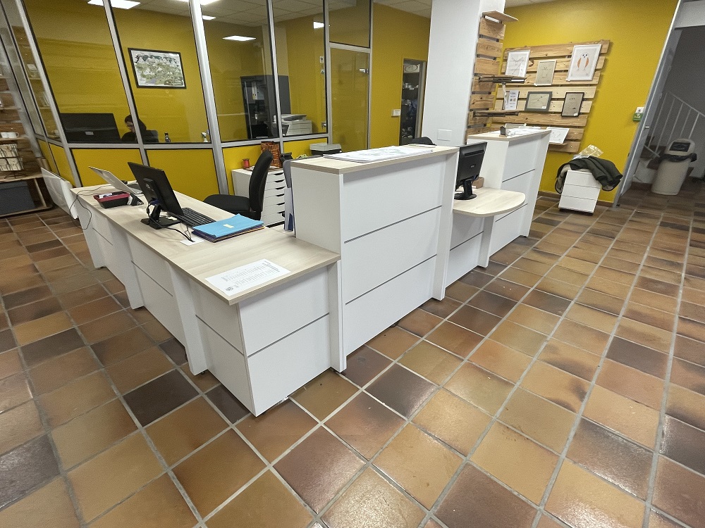 Fournisseur banque d'accueil sur Auch