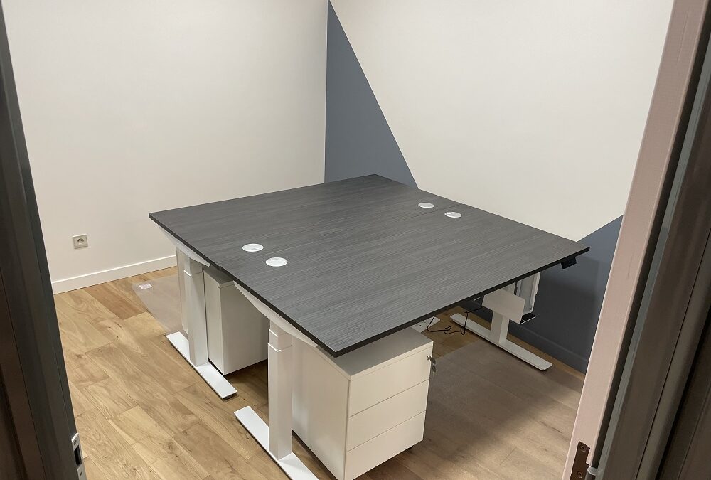 Bureaux ouverts open space VS bureaux cloisonnés : quel choix pour votre entreprise ?