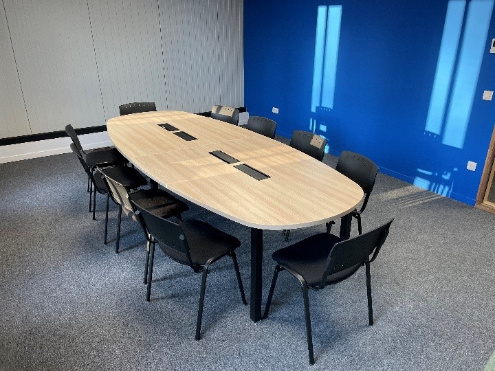 table-de-reunion-professionnelle