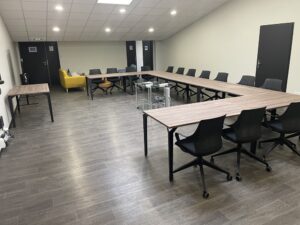 table-de-reunion-gers-1